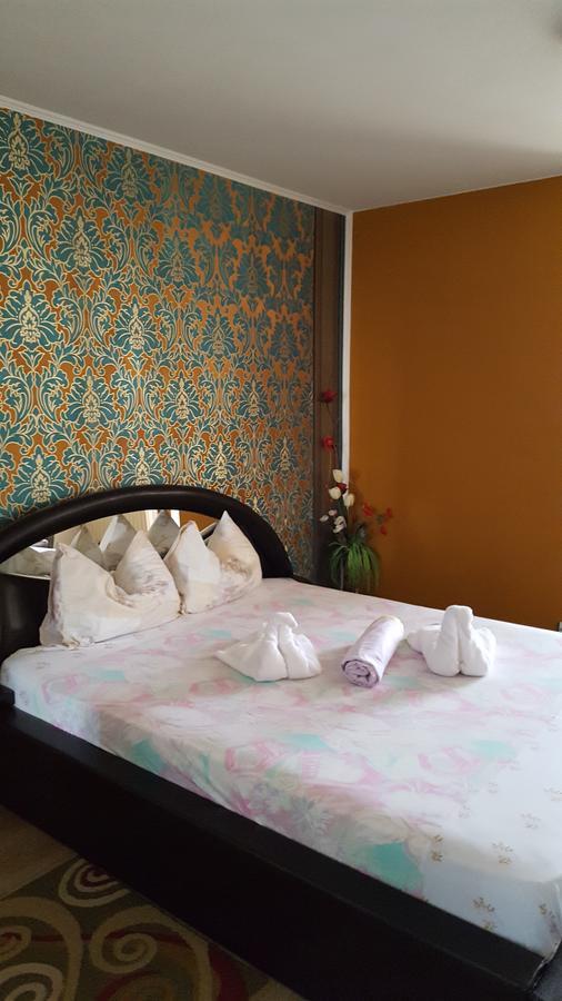 Garsoniera Apartman Bukarest Kültér fotó